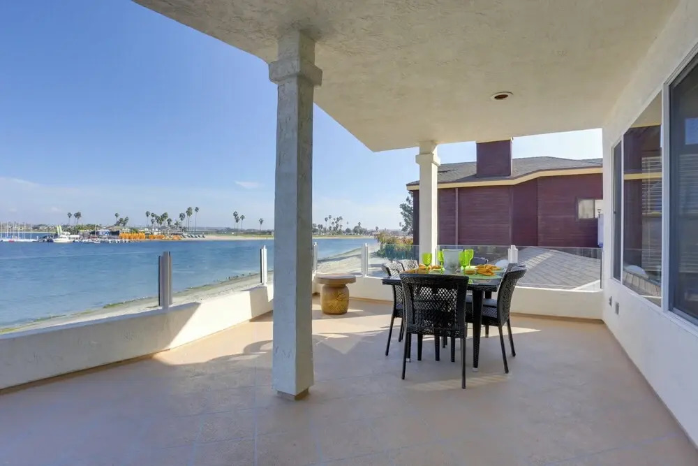 Beachfront San Diego Condo w/ Patio on the Bay!