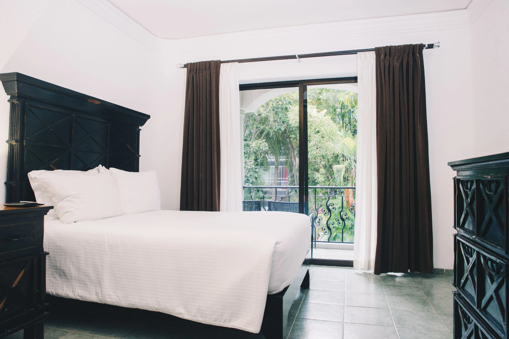 Hacienda Paradise Hotel