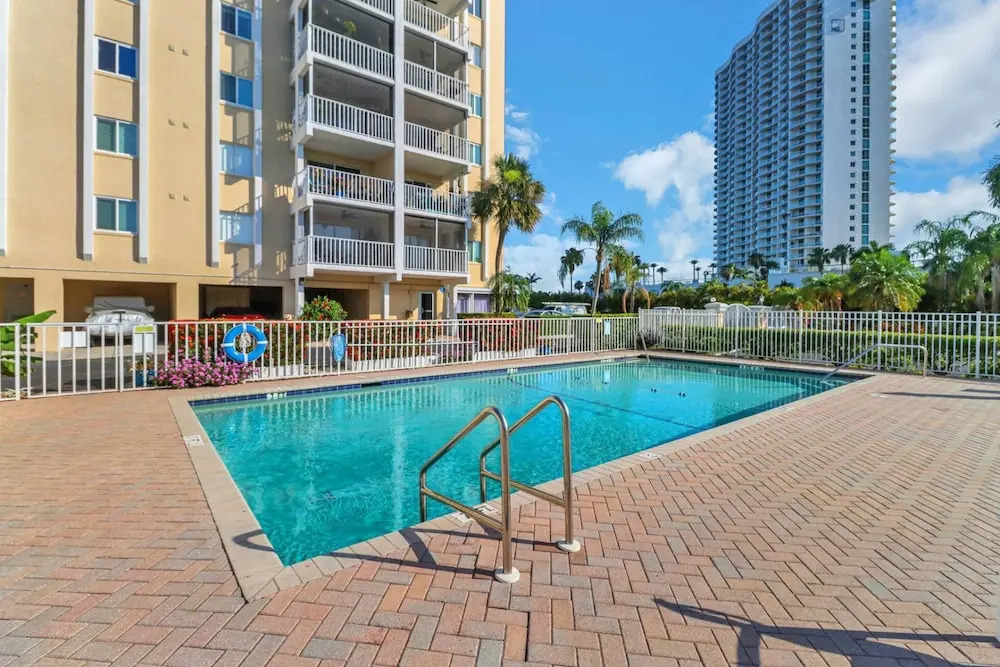 Palm Beach Landings A606