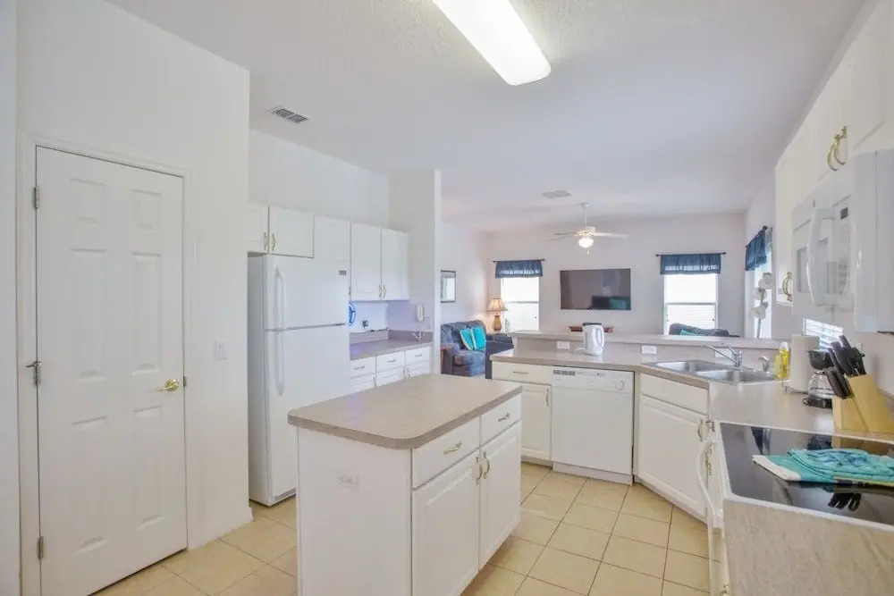 Legacy Park 117 - Four Bedroom Villa with Private Pool