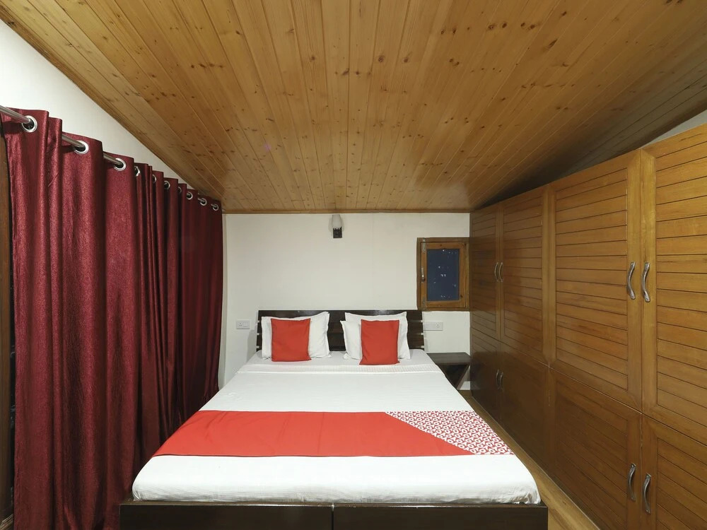 OYO 13281 Home Boutique 3BHK Villa Kasumpti