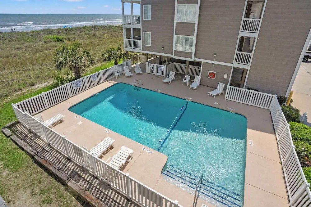 RainTree Villas 2F