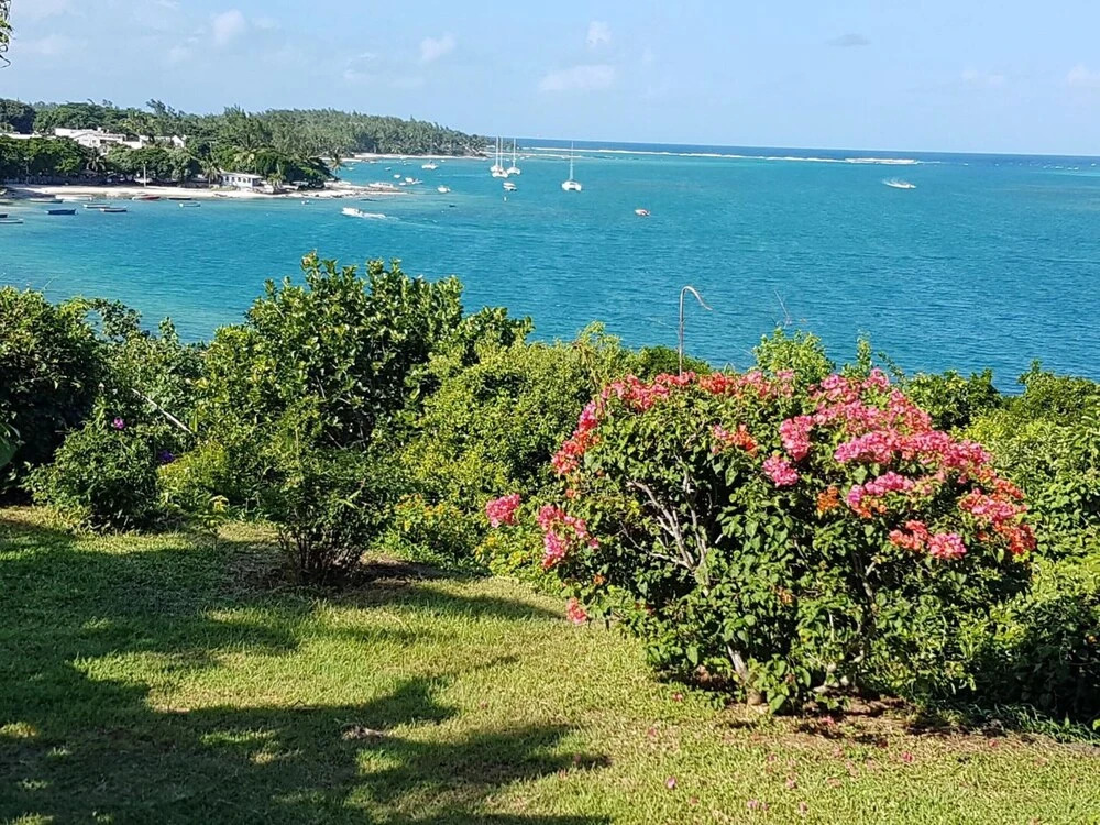 Apartment With 3 Bedrooms in Trou D'eau Douce, With Wonderful sea View