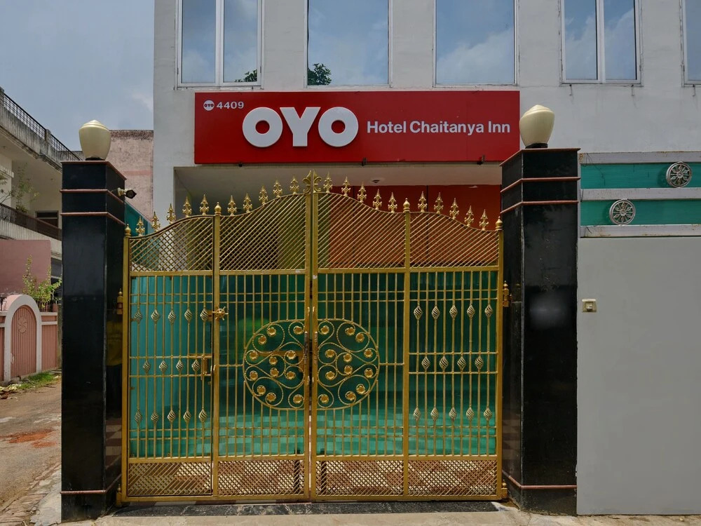 OYO 4409 Hotel Chaitanya Inn