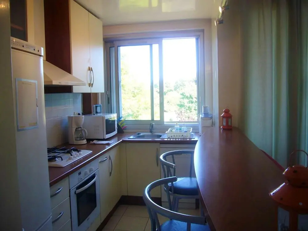 Apartment With 2 Bedrooms In Marly Le Roi With Furnished Balcony And Wifi