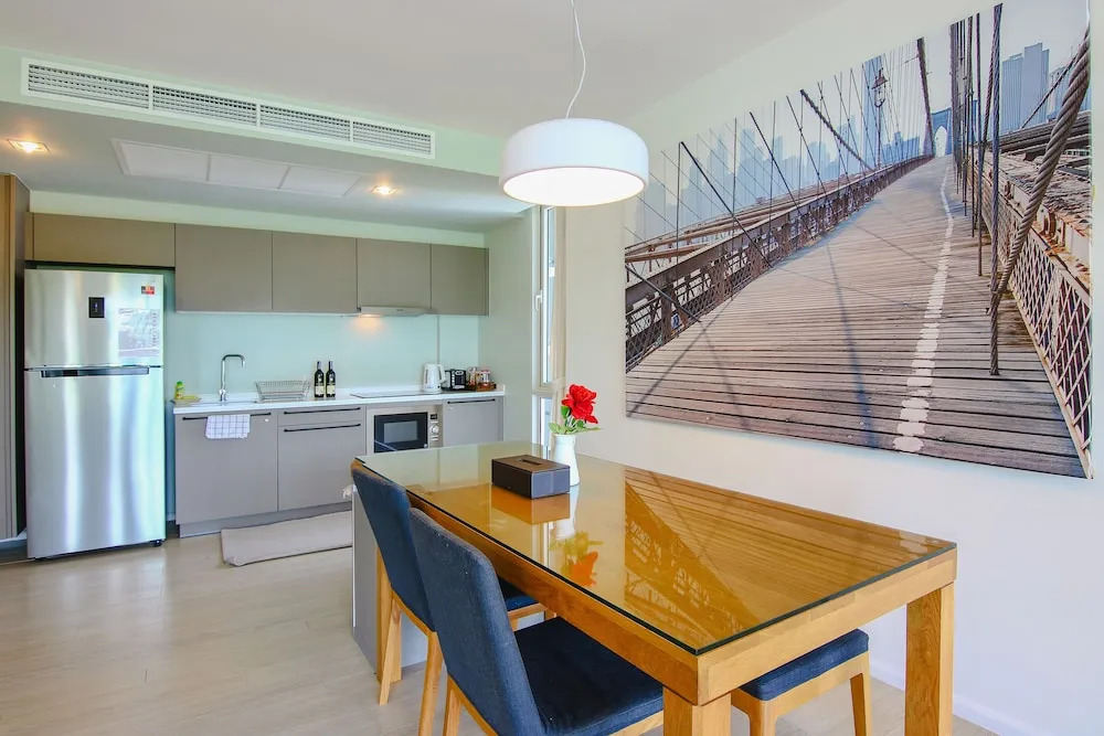 Hua Hin Luxury Beachfront Condo By Mon