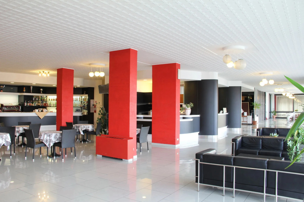 Punta Nord Hotel & Village
