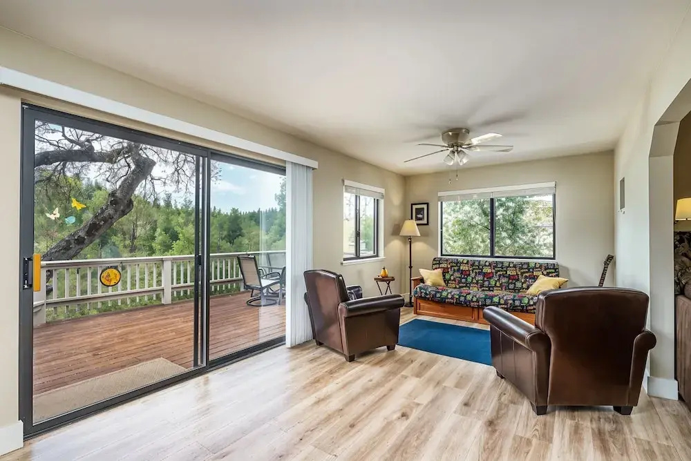 Three Wild Turkeys - Amazing Outdoor Spaces!  2 Decks! by Yosemite Region Resorts