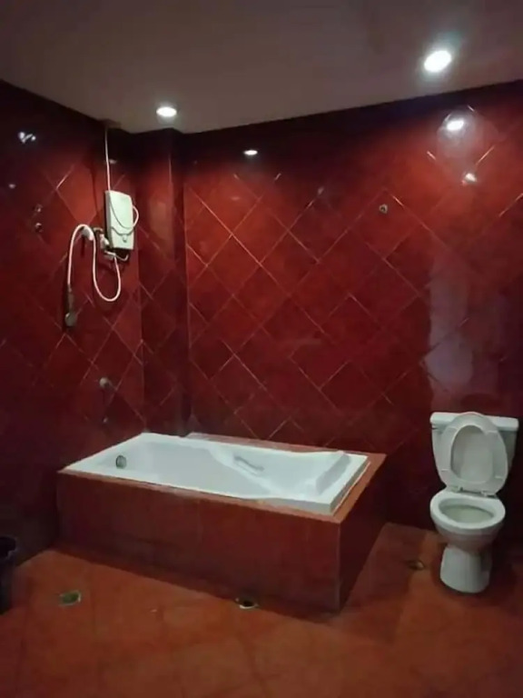 Wjv Inn Marigondon