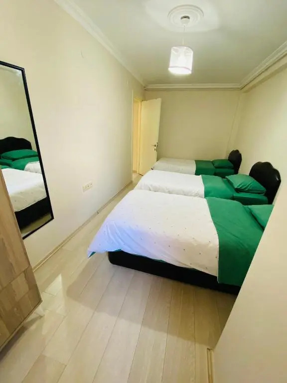 New Flat 1 Minutes To Metro it has elevetır