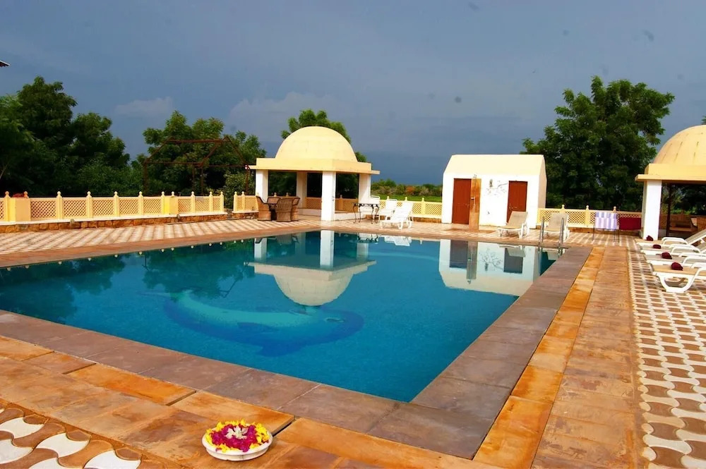Mirvana Nature Resort And Camps