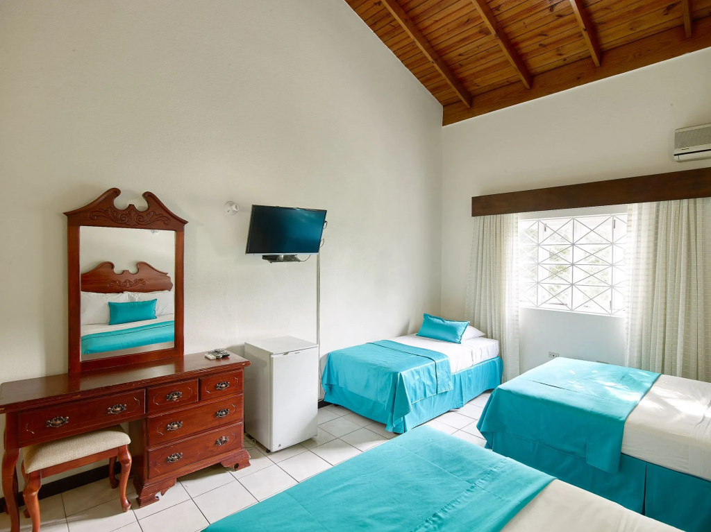 Shirley Retreat
