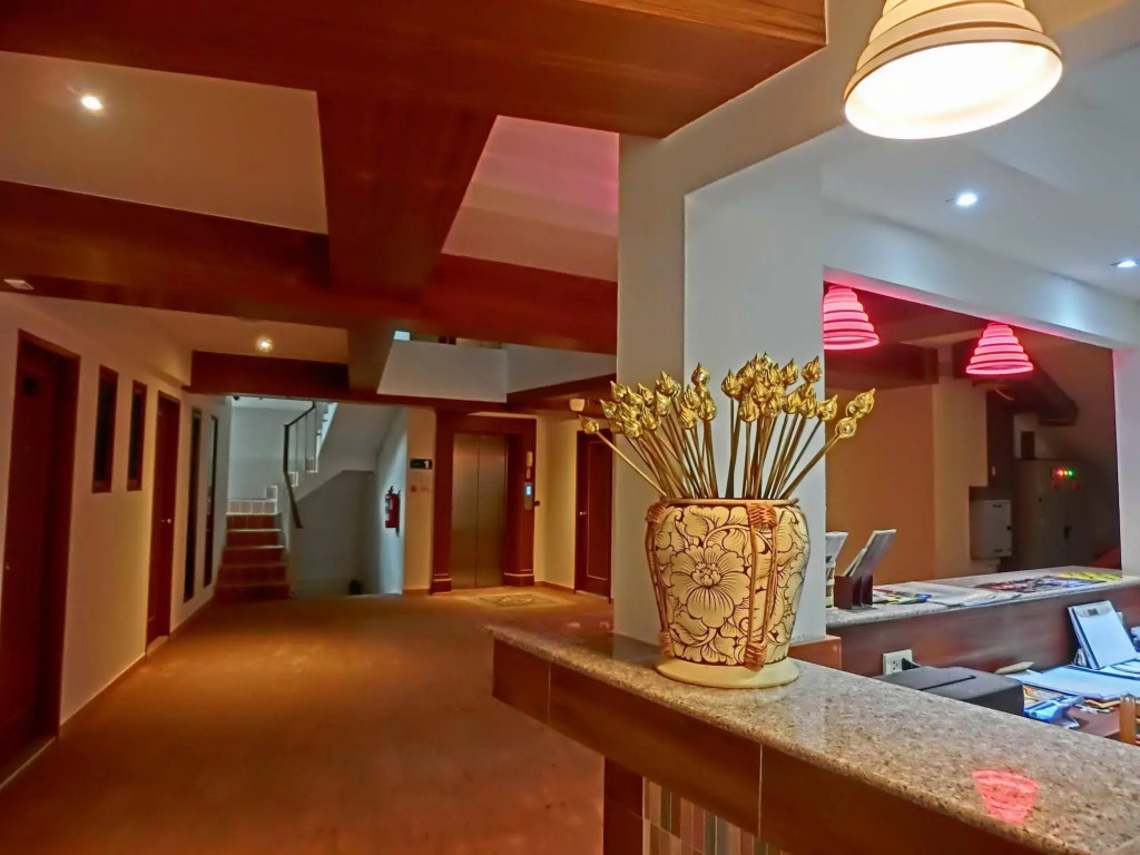 Rendezvous Classic House