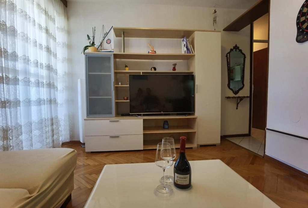 T-star, 2-bedroom apartment with magnificent beach view
