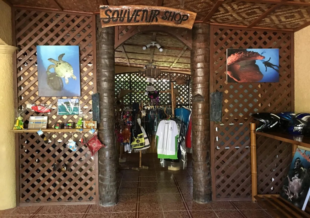 Thalatta Resort