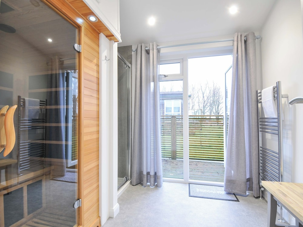20 Meadow Retreat