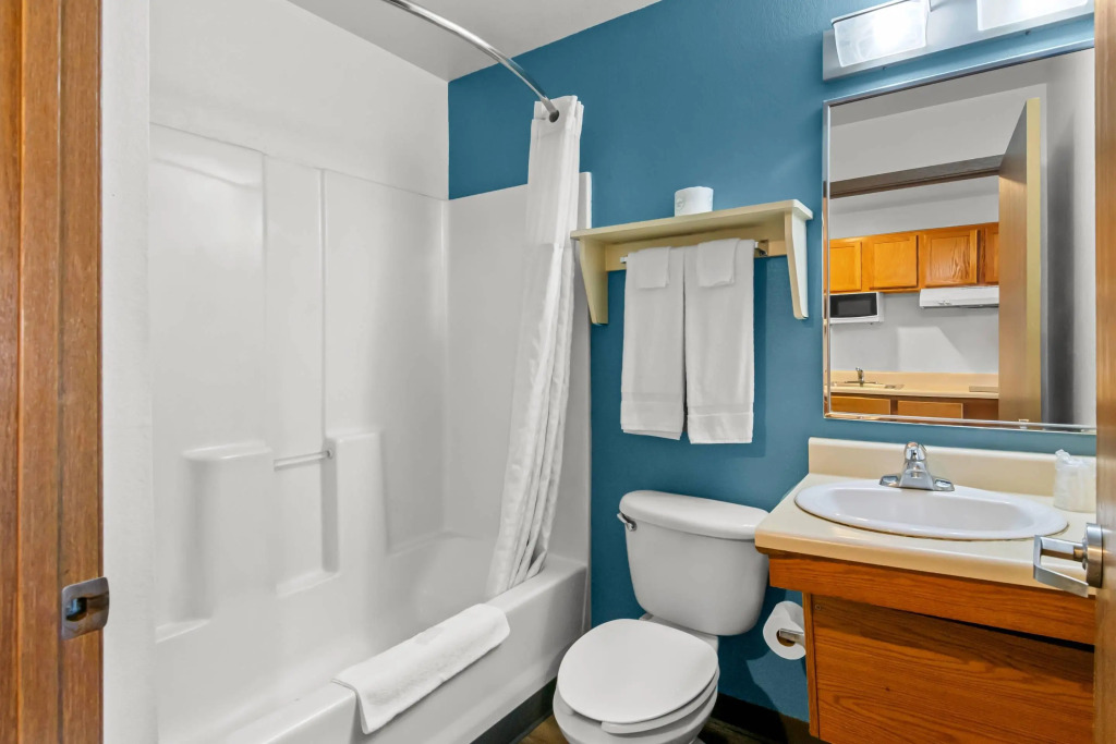 WoodSpring Suites Fayetteville I-49