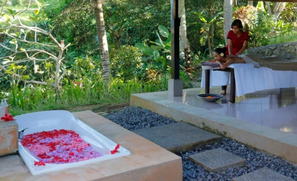 Bhanuswari Resort & Spa