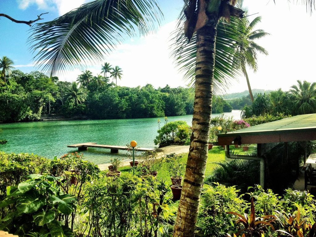 Lagoon Gardens