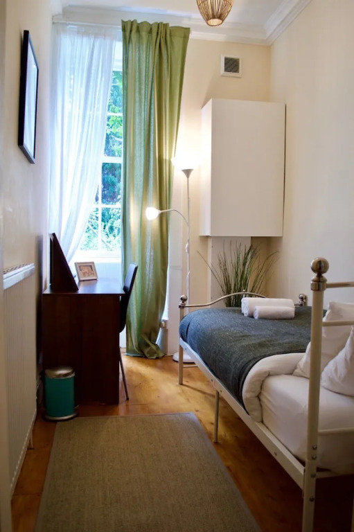2 Bedroom In Old Town