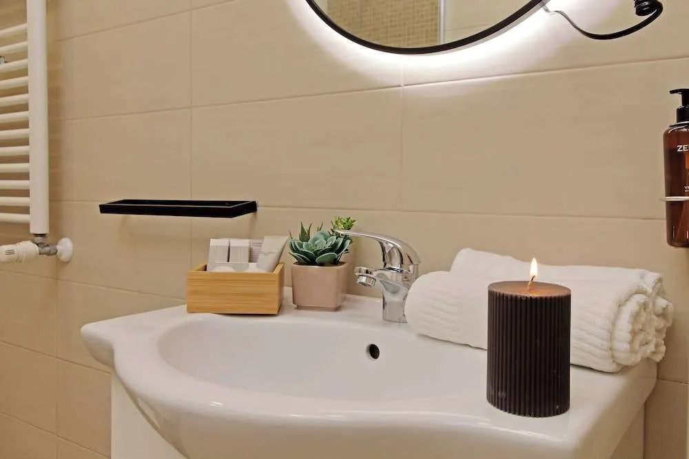 Domus Augustea - San Giovanni Sunset Suites