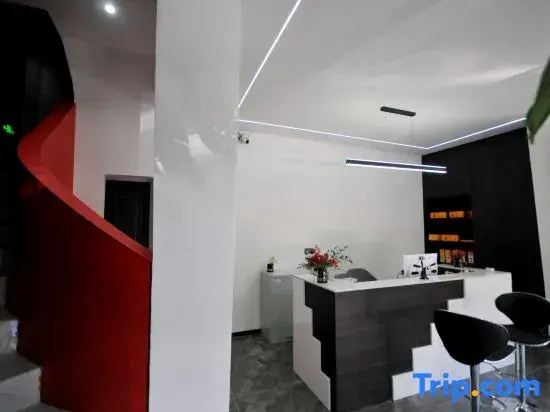 Banshan Light Luxury Homestay