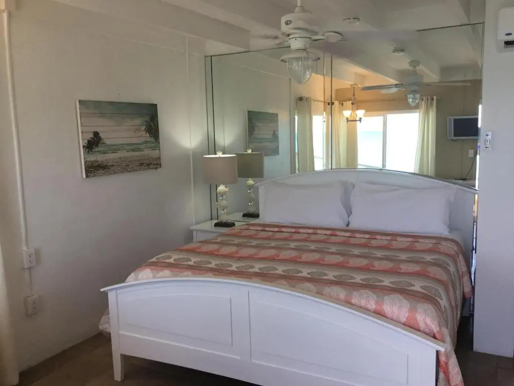 Pearl Beach Inn