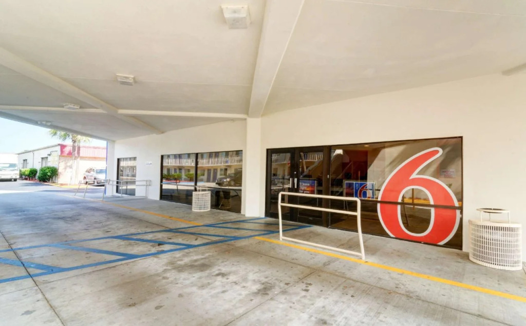 Motel 6-Destin, FL