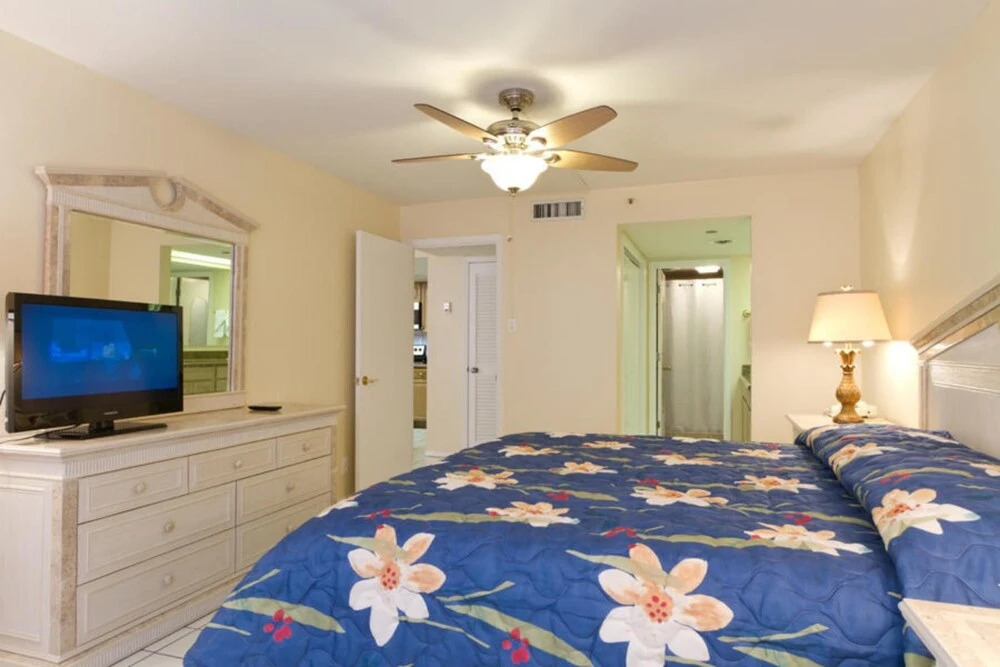 Saida Royale Condominium 9147