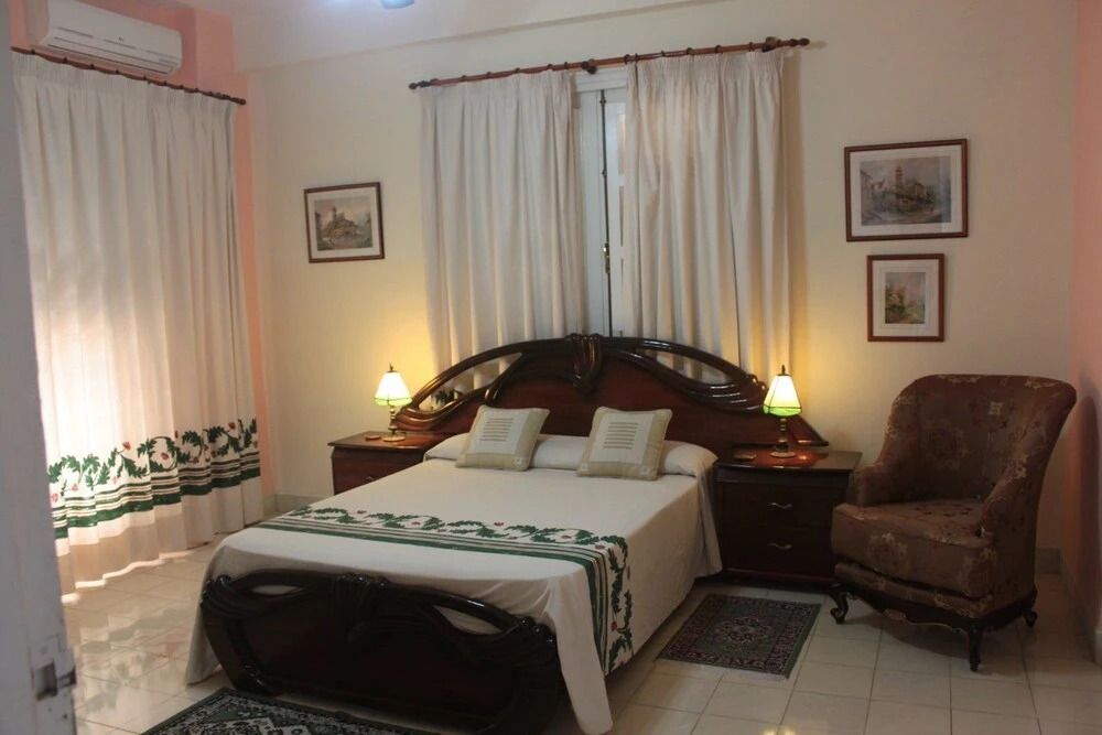 Hostal Mercybedbreakfast