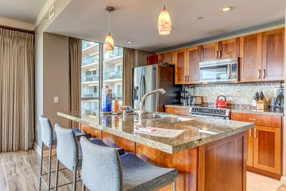 K B M Resorts- Hkh-415 Ultimate 2Bd Villa, Large Balcony, Ocean Views, Seating for 6!