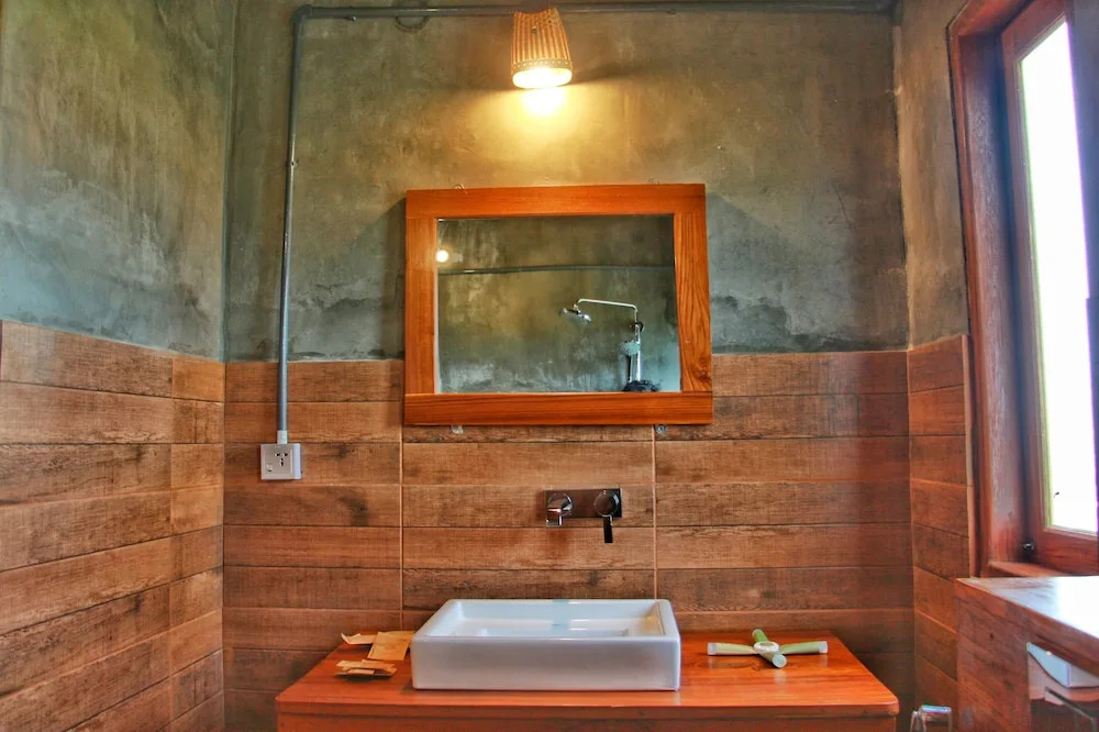 Demoso Lodge - Hostel