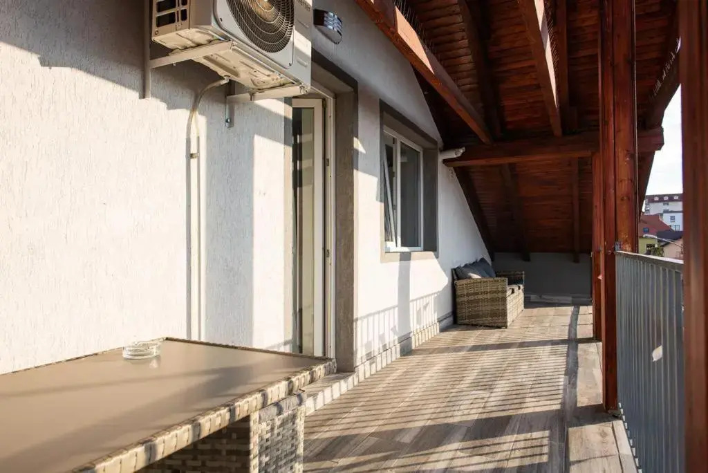 Rania Apartments