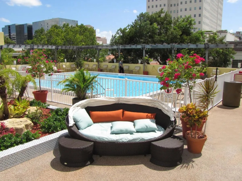 Courtyard Miami Coral Gables