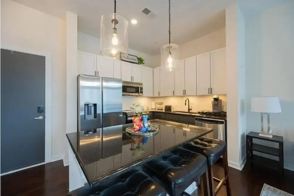 Modern Luxury Apartment with Gym 410
