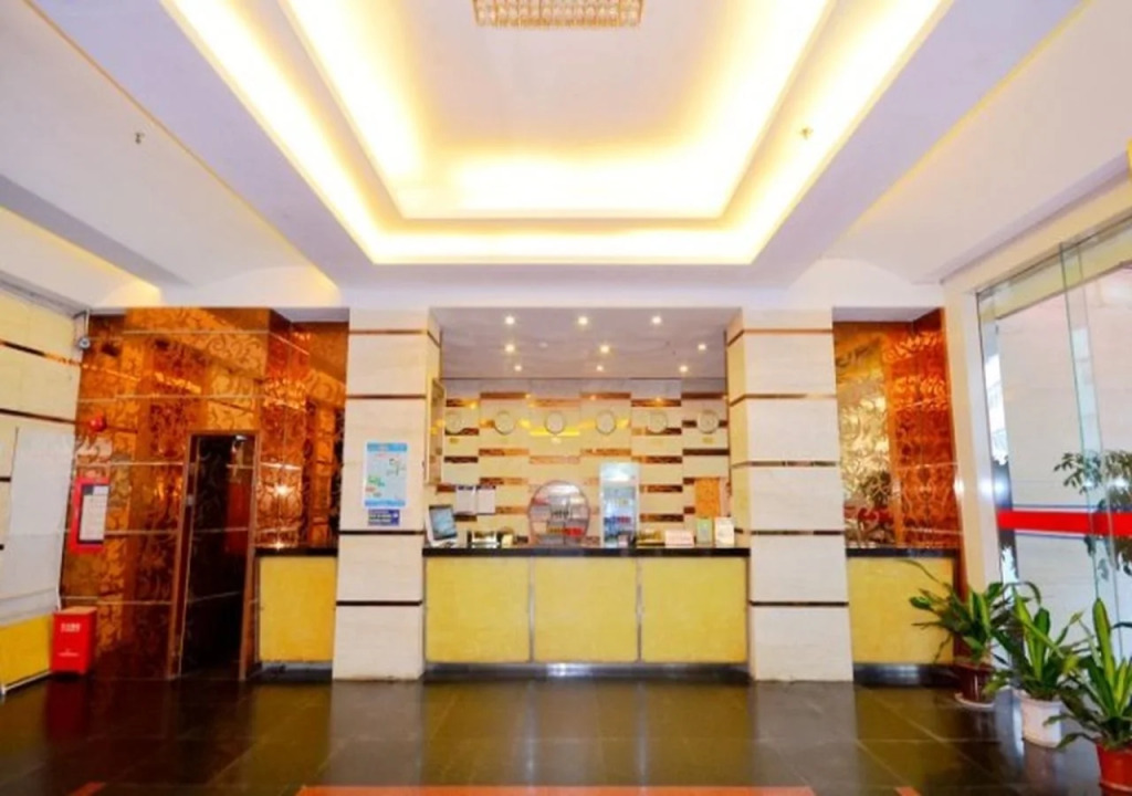 New World Hotel
