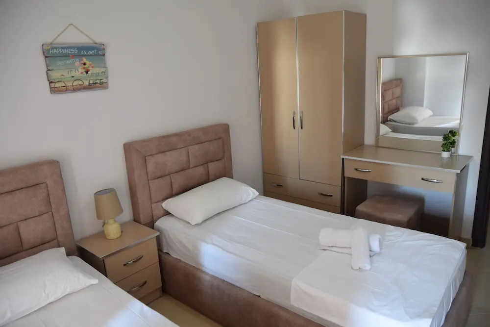 Romina Apartments