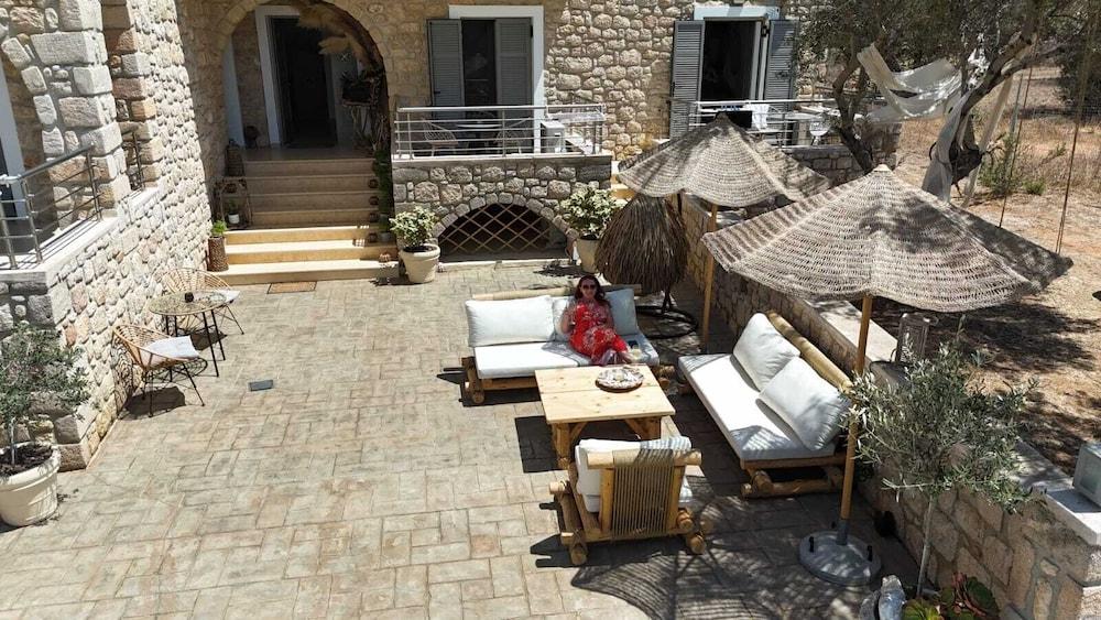 Selinopetra Rooms