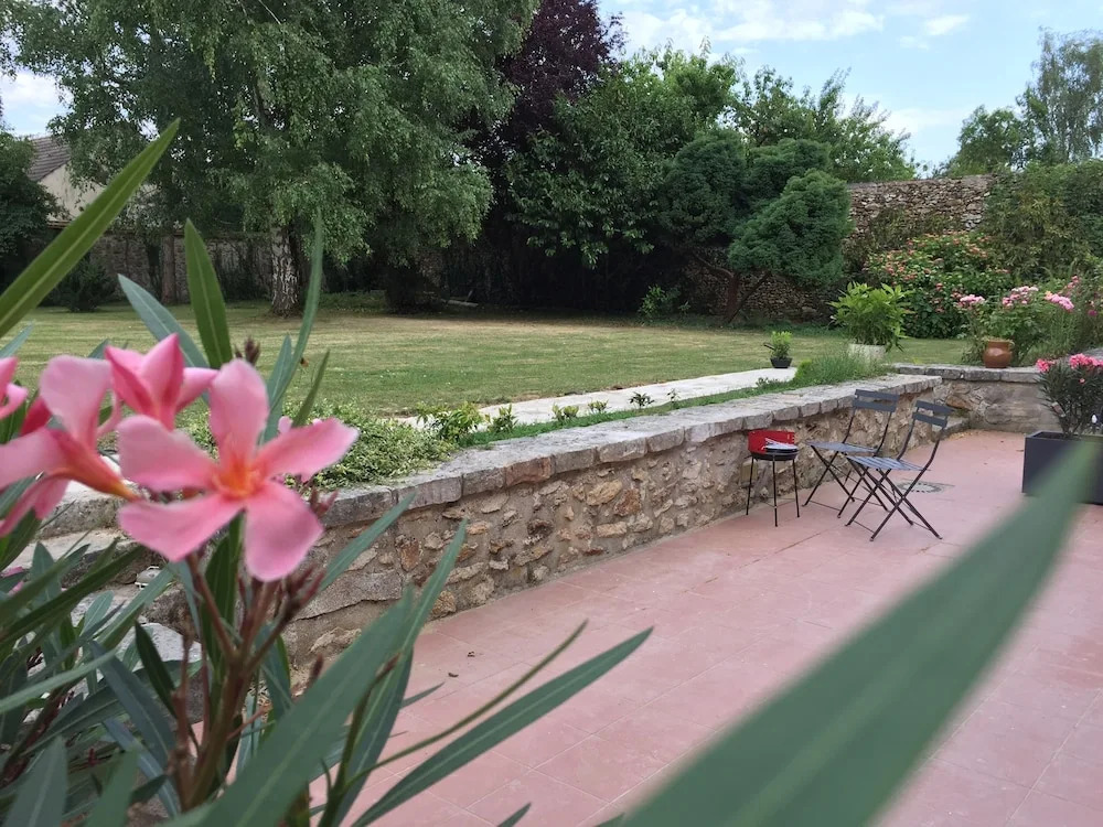 Suite Cupidon- Domaine des trois châteaux