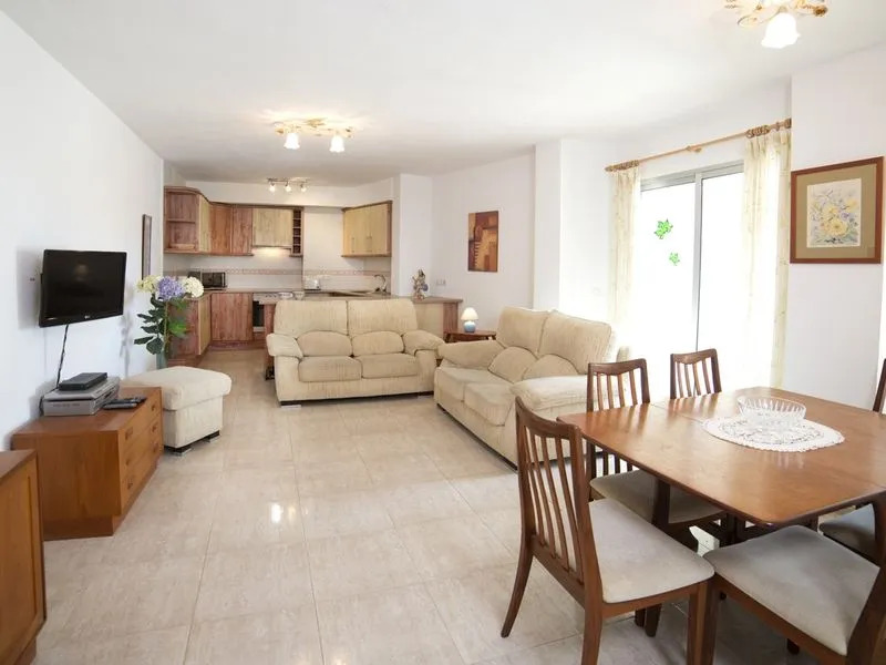 Apolo IV 01 - Two Bedroom No.2