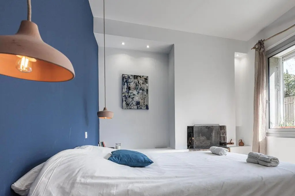 Bord de mer, magnifique appartement de 150m2 avec jardin