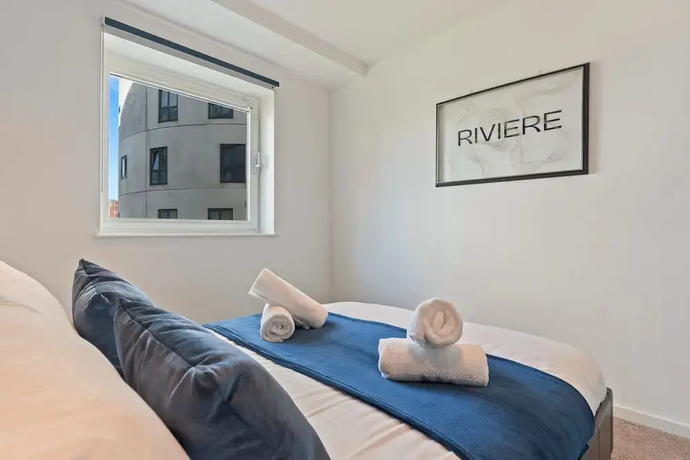 Sapphire Suite-citycentre-luxury-freeparking