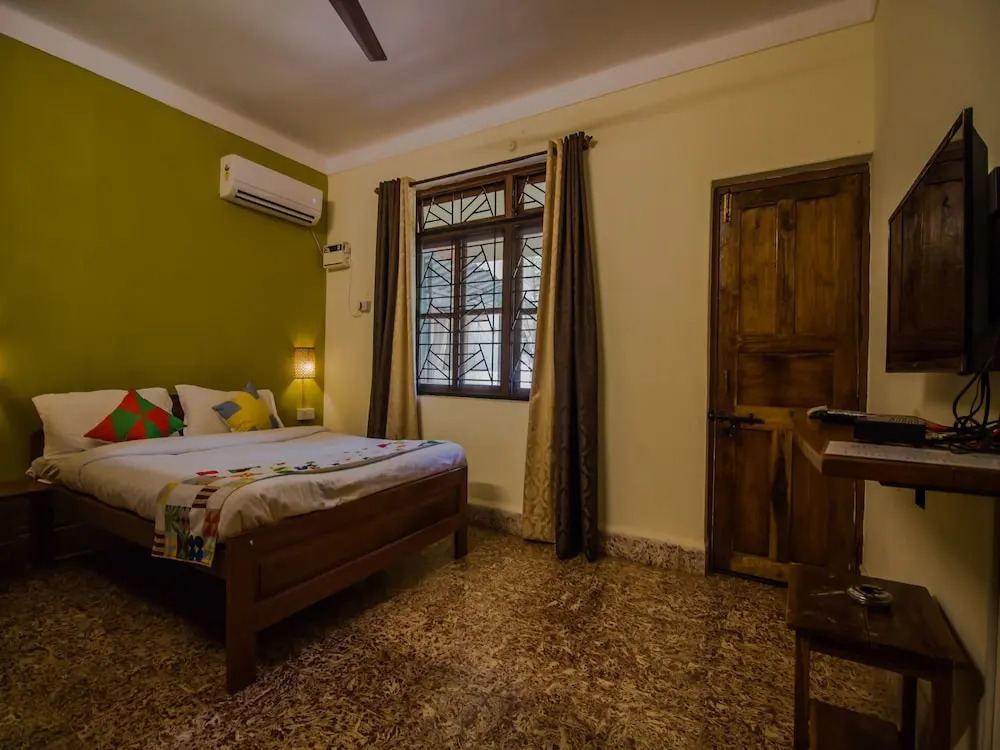 OYO 13824 Home Elegant Studio Calangute