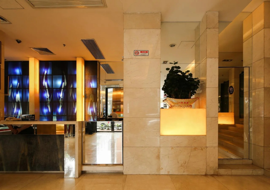 St.Martin Hotel