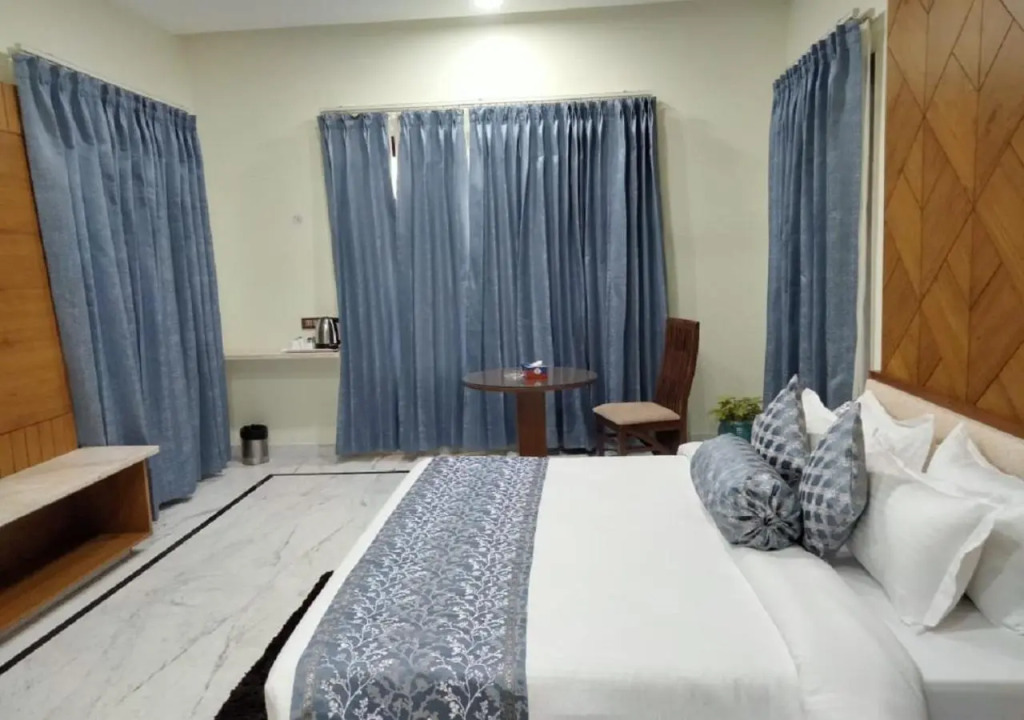 Matoshree Club and Resort