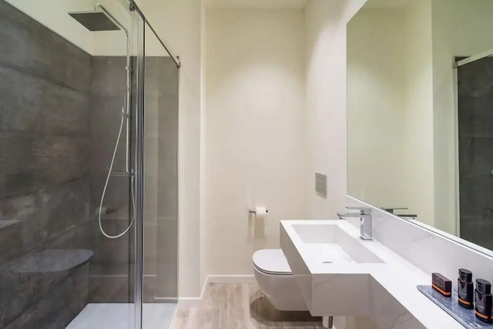Fresh Velazquez Apartments