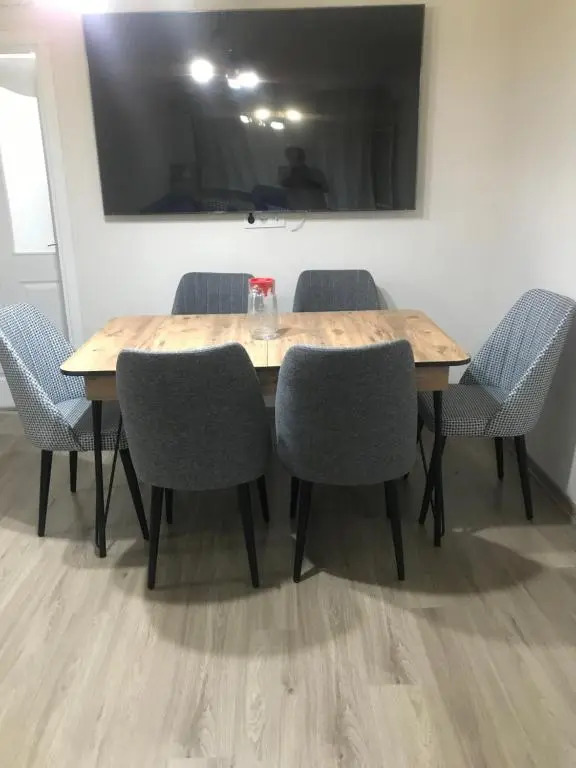 Hakan’s apartment