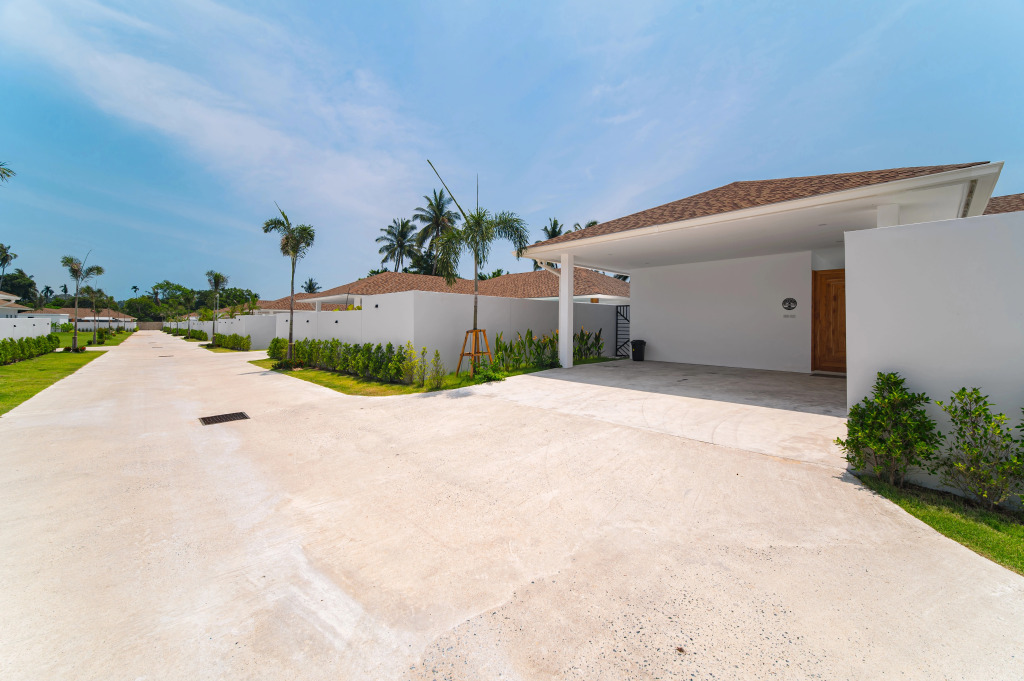 Вилла Olive Villa - New Luxury Private Pool 3BR