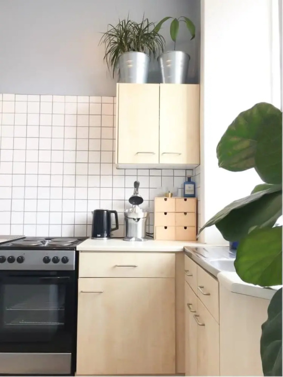 1 Bedroom Flat Near The Meadows