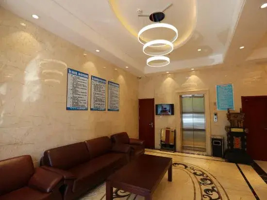 Xining Beiyuan Junhe Hotel (Wuyue Plaza University for Nationalities New Campus)